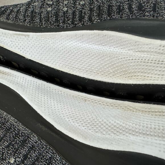 Nike ReactX Infinity Run 4 Mens Size 11 Black Walking Running Shoes Sneakers - Picture 16 of 16